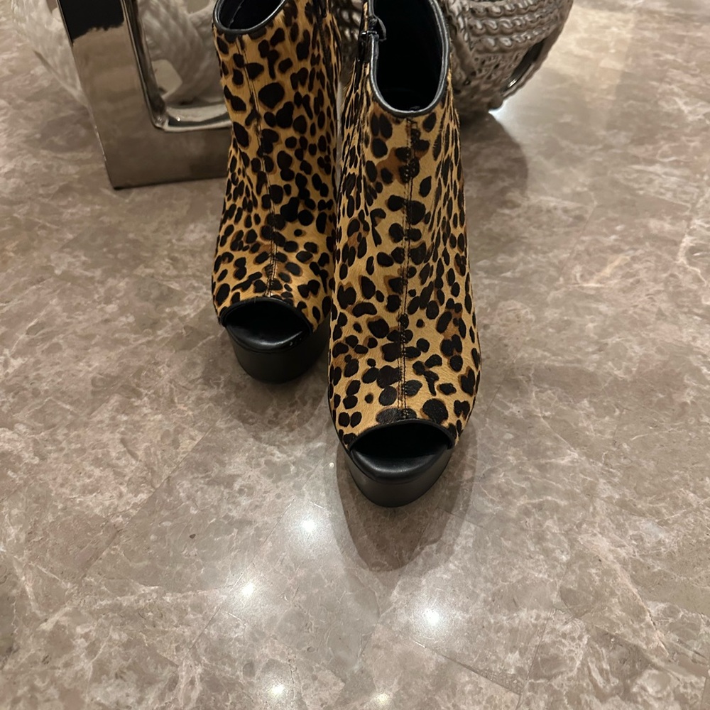Gianni Bini Tan and Black Leopard Ankle Booties